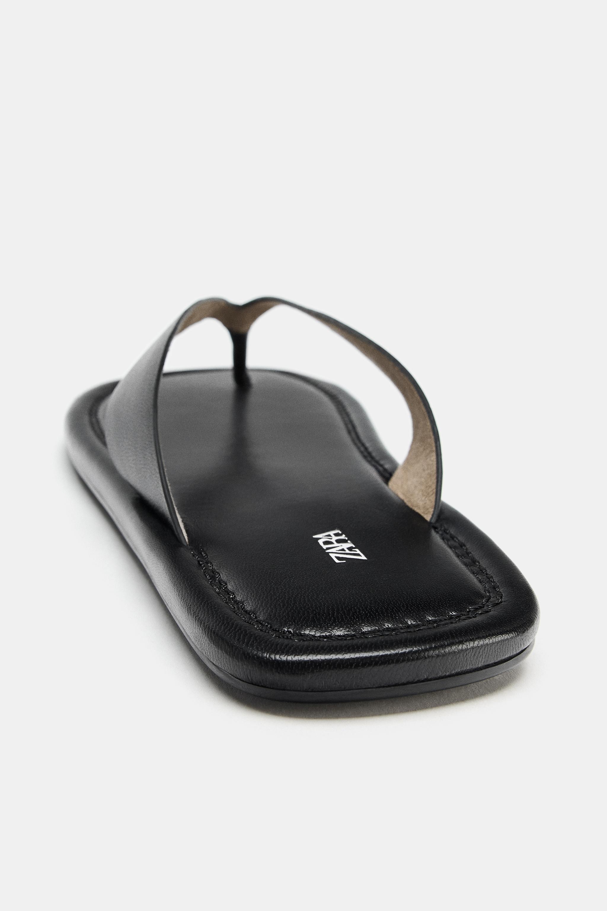 FLAT LEATHER SANDALS